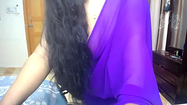 lady maeda  online show from 09/12/25, 06:51