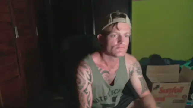 Snapshot of the-billy-blue chatting on 12/17/25, 07:41 the-billy-blue online show from 12/17/25, 07:41