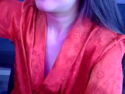 Bee 2k online show from 07/10/26, 04:23