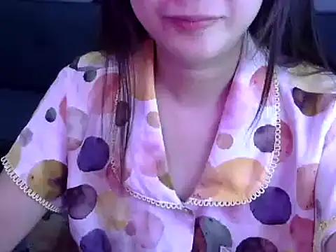 Bee 2k online show from 07/08/26, 04:24