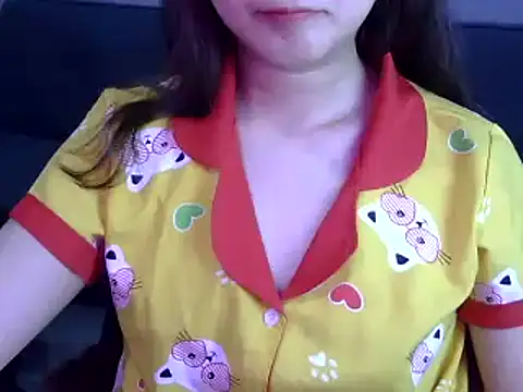 Bee 2k online show from 03/28/26, 04:13