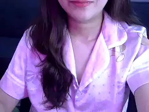 Bee 2k online show from 06/06/26, 04:07