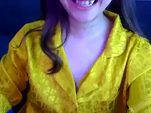 Bee 2k online show from 05/08/26, 04:27