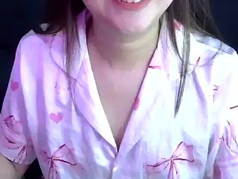 Bee 2k online show from 11/16/25, 04:50