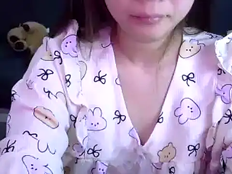 Bee 2k online show from 07/06/26, 04:30