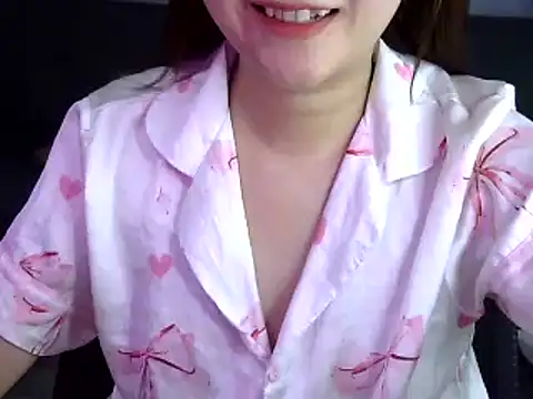 Bee 2k online show from 12/01/25, 04:46