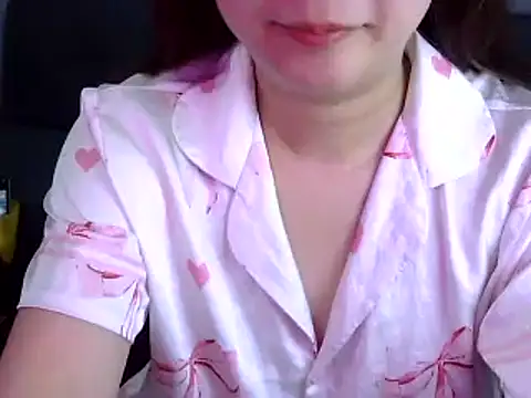 Bee 2k online show from 03/29/26, 04:14