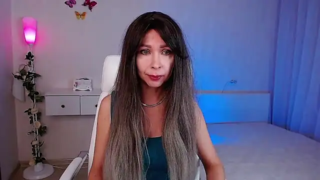 wendifoste online show from 11/11/25, 06:36