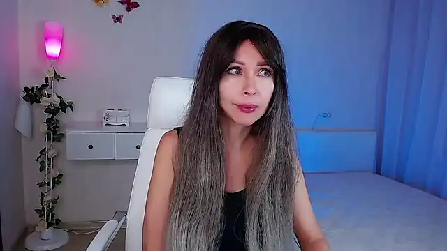 wendifoste online show from 10/24/25, 06:18