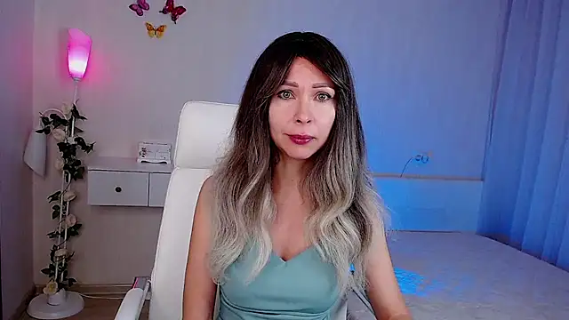 wendifoste online show from 11/14/25, 06:44