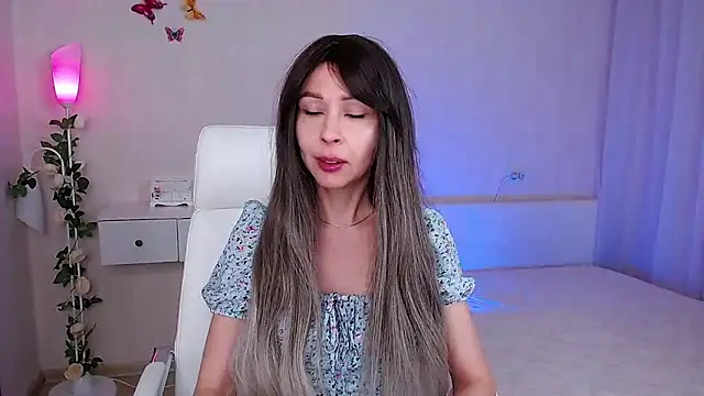 wendifoste online show from 03/10/25, 06:01