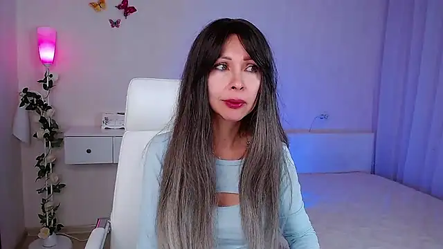 wendifoste online show from 09/29/25, 07:08