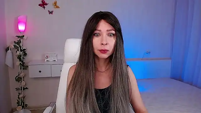 wendifoste online show from 02/26/25, 05:42