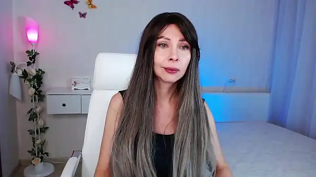 wendifoste online show from 12/24/24, 09:33