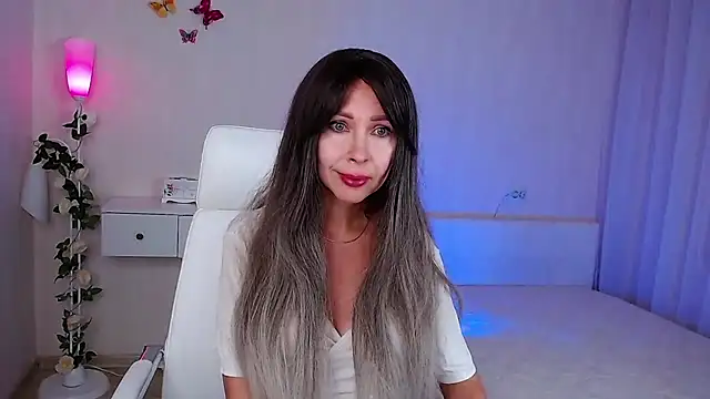 wendifoste online show from 09/30/25, 04:46