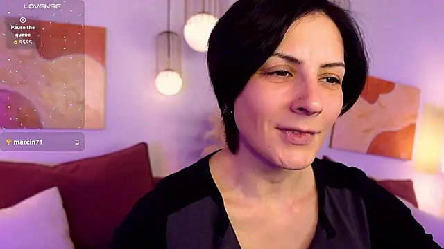 Snapshot of LorenDaze chatting on 01/12/26, 07:59 LorenDaze online show from 01/12/26, 07:59