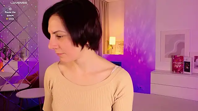 LorenDaze online show from 03/09/26, 05:55