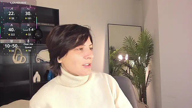 Snapshot of LorenDaze chatting on 01/08/26, 07:47 LorenDaze online show from 01/08/26, 07:47