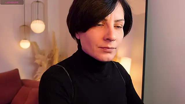 Snapshot of LorenDaze chatting on 02/12/26, 07:41 LorenDaze online show from 02/12/26, 07:41