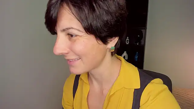 LorenDaze online show from 10/28/25, 02:38