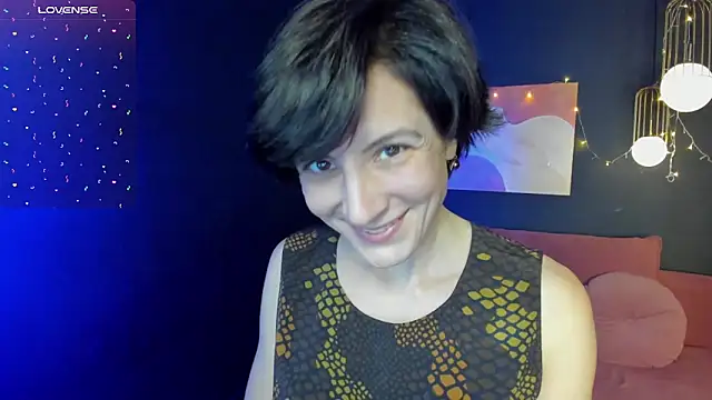 Snapshot of LorenDaze chatting on 02/22/25, 05:13 LorenDaze online show from 02/22/25, 05:13