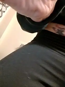 eatmeplease44 online show from 01/10/26, 11:27