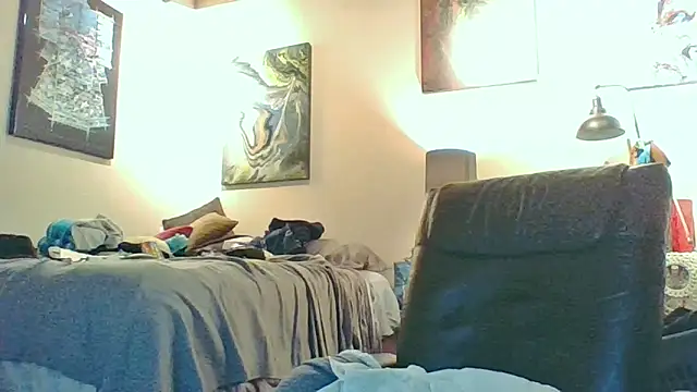 eatmeplease44 online show from 11/04/25, 05:39