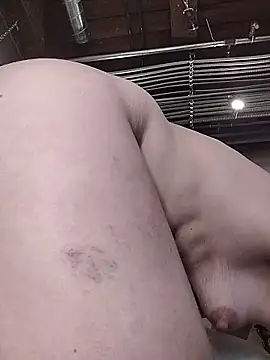 eatmeplease44 online show from 05/20/26, 07:49