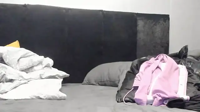 tamarapervert online show from 12/15/25, 09:09