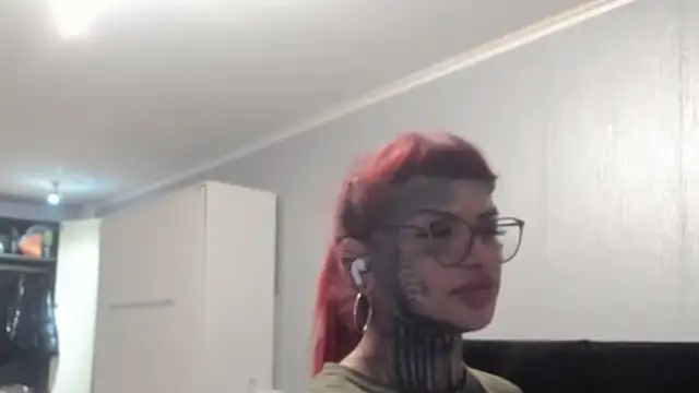 tamarapervert online show from 12/18/25, 09:29