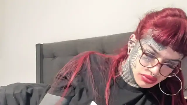 tamarapervert online show from 02/05/26, 11:00