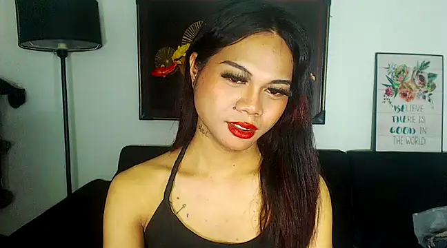 Snapshot of ELLIZABETHFORCUMXX chatting on 03/15/25, 03:59 ELLIZABETHFORCUMXX online show from 03/15/25, 03:59