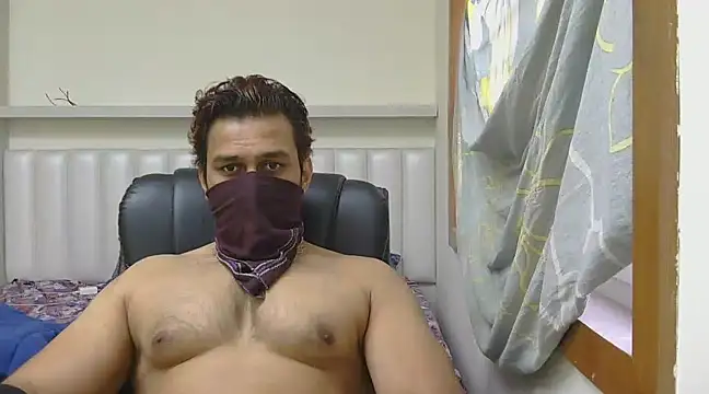 Snapshot of kaizercool1 chatting on 03/07/25, 01:53 kaizercool1 online show from 03/07/25, 01:53
