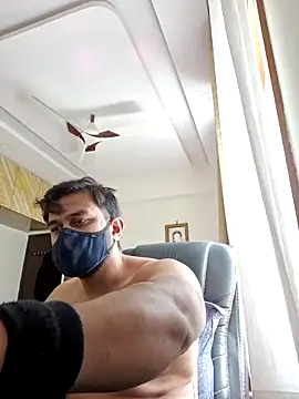 kaizercool1 online show from 02/21/26, 07:32