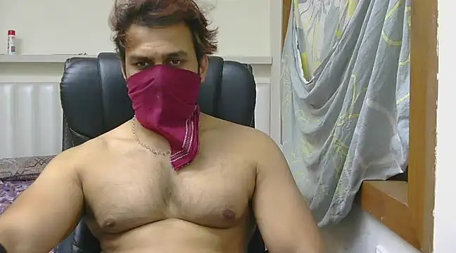 Snapshot of kaizercool1 chatting on 03/18/25, 06:17 kaizercool1 online show from 03/18/25, 06:17