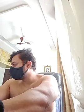 kaizercool1 online show from 03/25/26, 07:19