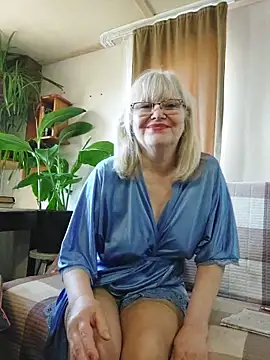 IrmaRose online show from 04/26/26, 03:59