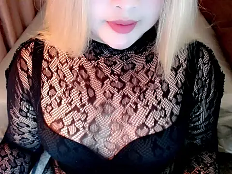 lovelygirlxxx online show from 05/01/26, 05:51