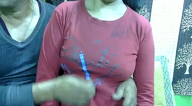 Indian Horny Wife online show from 01/20/25, 06:21