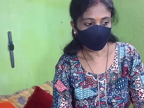 Indian Horny Wife online show from 01/08/26, 05:13