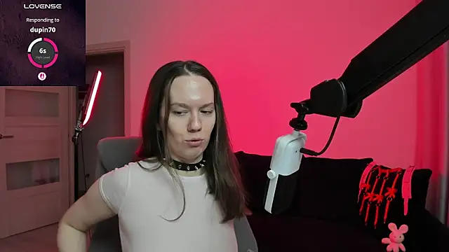 DivineBite online show from 02/17/26, 04:37