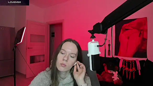 DivineBite online show from 03/21/26, 05:06