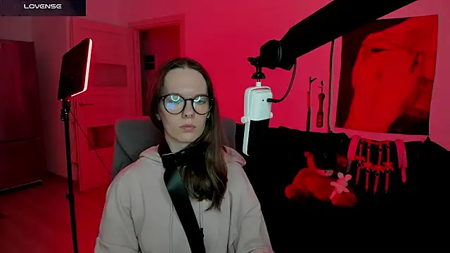 DivineBite online show from 04/01/26, 04:26