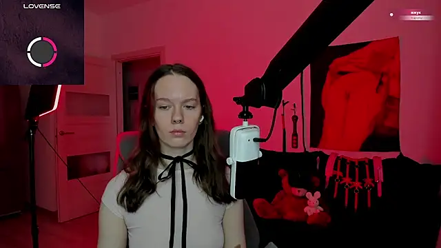 DivineBite online show from 03/19/26, 01:44