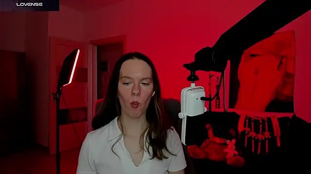 DivineBite online show from 03/23/26, 02:17