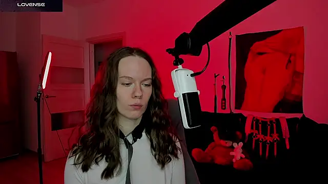 DivineBite online show from 03/28/26, 03:24