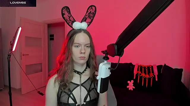 DivineBite online show from 03/03/26, 05:31