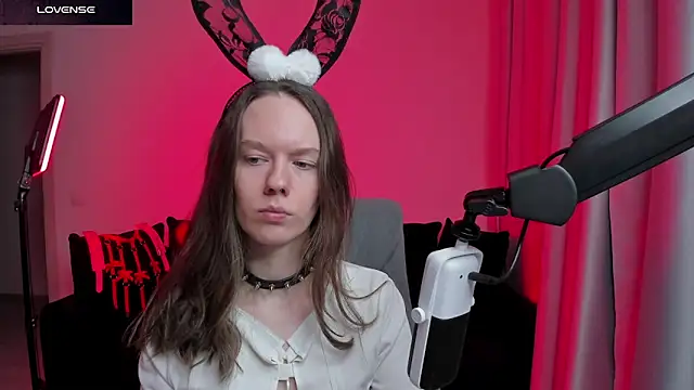 DivineBite online show from 02/06/26, 04:25