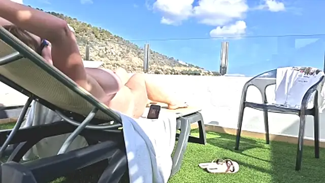 Snapshot of BustyGaby chatting on 10/15/25, 11:40 BustyGaby online show from 10/15/25, 11:40