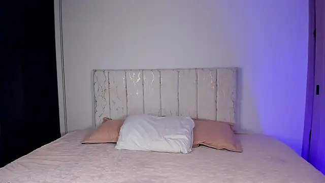 liagirl cute online show from 11/21/25, 05:06